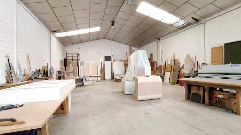 Fotografia tomada fuera de Carpinteria Benedicto - Carpintería en Cuarte de Huerva, Zaragoza