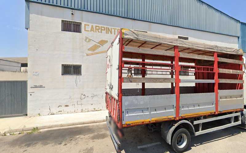 Fotografia tomada fuera de Carpinteria Juncal - Carpintería en Alzira, Valencia