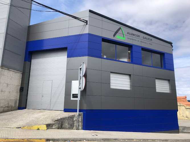Fotografia tomada fuera de Alumcor Galicia - Carpintería metálica y de aluminio en A Coruña, A Coruña
