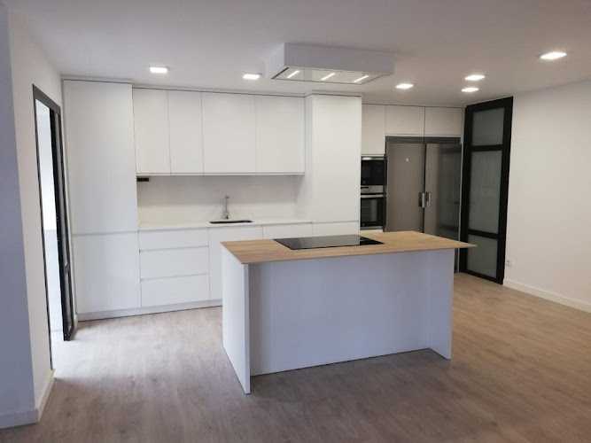 Fotografia tomada fuera de Muebles de Cocina Perez Vera SL - Fábrica de muebles en Ágreda, Soria