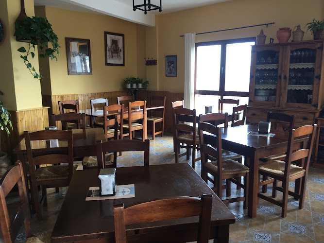 Fotografia tomada fuera de Restaurante la Ventana - restaurantes en Zufre, Huelva