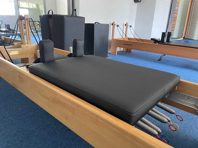 Fotografia tomada fuera de Colchonería y Tapicería Zafra - Tapicería en Madrid, Madrid