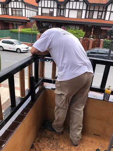 Fotografia tomada fuera de Tavira Diseño y Servicios Integrales S.L. - Carpintero en Bilbao, Vizcaya