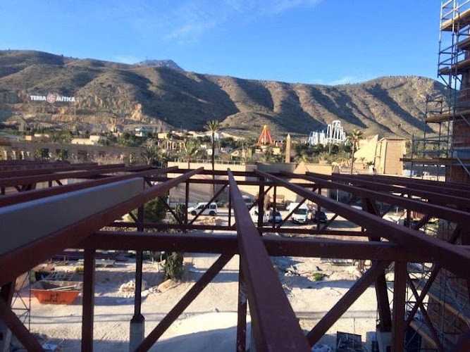 Fotografia tomada fuera de SOLDABIEN - Carpintería metálica y de aluminio en Villena, Alicante