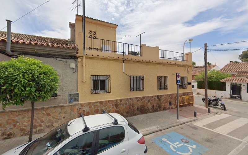 Fotografia tomada fuera de FJ Cerramientos - Proveedor de materiales de construcción en L'Eliana, Valencia