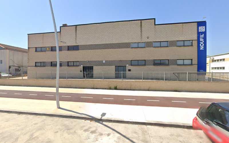 Fotografia tomada fuera de Carpintería Metálica Antonio López - Carpintería metálica y de aluminio en Igualada, Barcelona