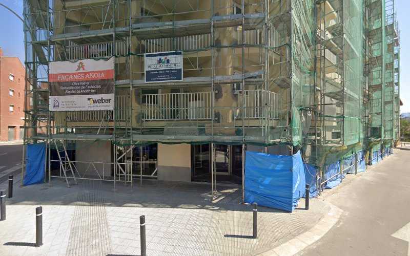 Fotografia tomada fuera de Metal Aluminium De L'Anoia S L - Carpintería metálica y de aluminio en Igualada, Barcelona
