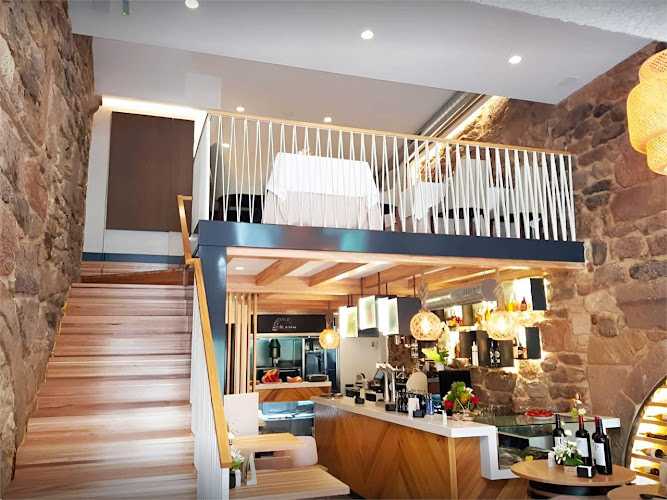 Fotografia tomada fuera de Carpintería Jema - Carpintería en Esteiro, A Coruña