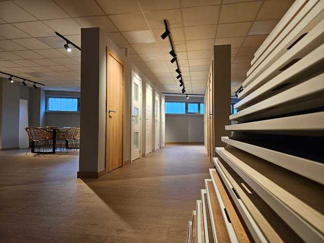 Fotografia tomada fuera de Puertas Barria - Fábrica de puertas en Portugalete, Vizcaya