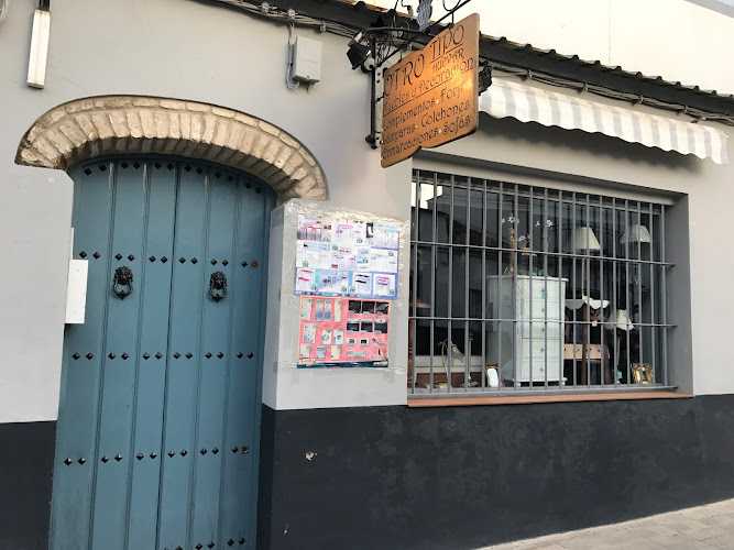 Fotografia tomada fuera de OTRO TIPO Muebles y Decoración - Tienda de muebles en Huévar del Aljarafe, Sevilla