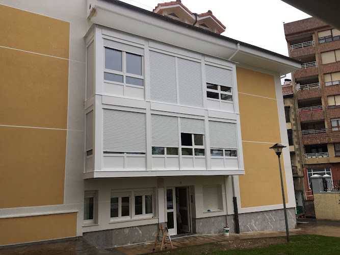 Fotografia tomada fuera de Getxo Ventanas - Carpintería metálica y de aluminio en Basozabal, Vizcaya