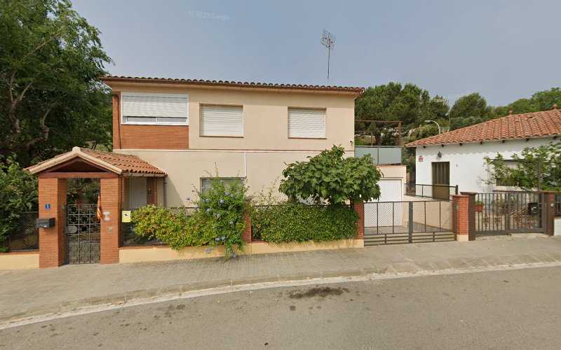 REPRESENTACIONES LLUIS&ANNA, S.L. - Tienda de muebles en La Garriga, Barcelona