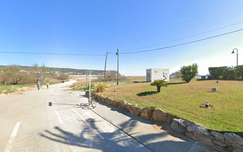 Fotografia tomada fuera de DEUSEDES PINTORS SL - Pintura en L'Estartit, Girona