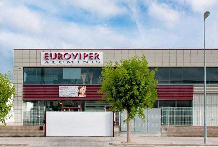 Fotografia tomada fuera de Euroviper Aluminis - Metal·listeria en Cubelles, Barcelona