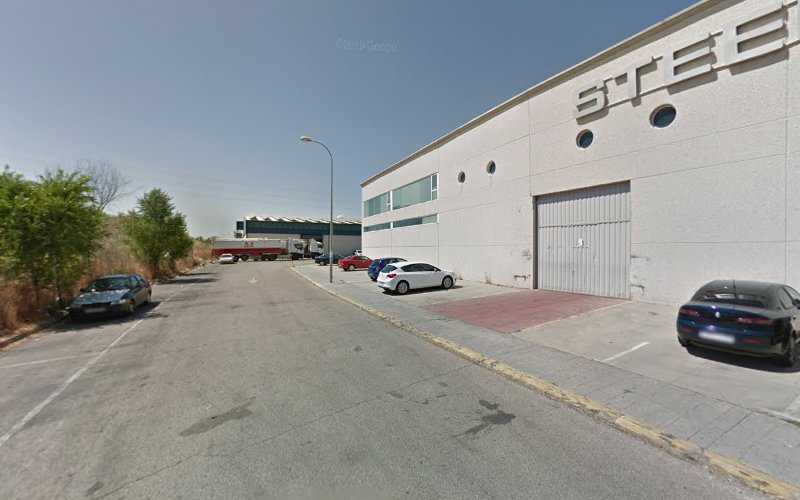 Fotografia tomada fuera de Steelnet Sistemas S.L. - Ebanista en Griñón, Madrid