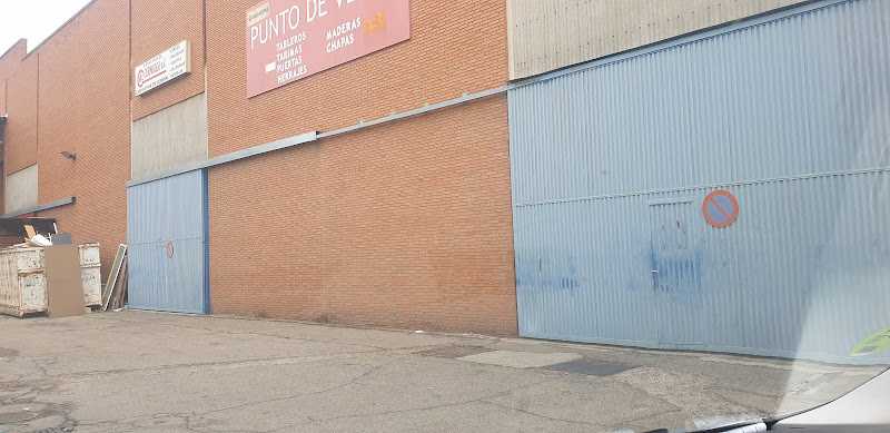 Fotografia tomada fuera de SUCARMA S.A - Tienda de suministros para trabajar la madera en Getafe, Madrid