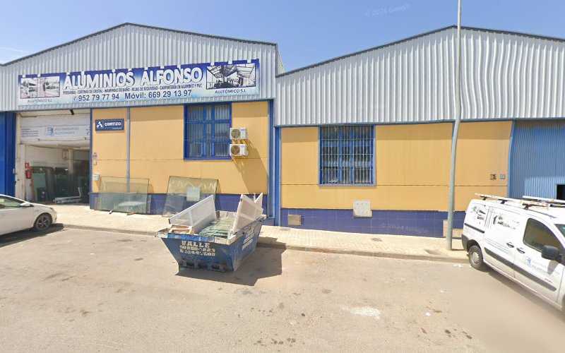 Fotografia tomada fuera de Alfonso Jiménez Sánchez - Carpintería metálica y de aluminio en Estepona, Málaga