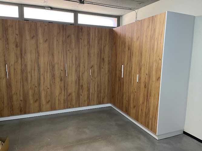 Fotografia tomada fuera de JP Interiorisme, Mobles a mida - Botiga de mobles en El Vendrell, Tarragona