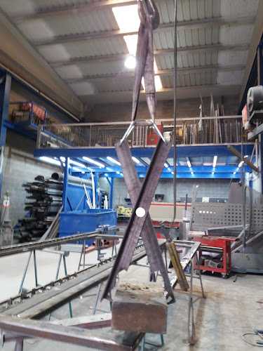 Fotografia tomada fuera de Kp Carpintería Metálica - Carpintería metálica y de aluminio en La Selva del Camp, Tarragona