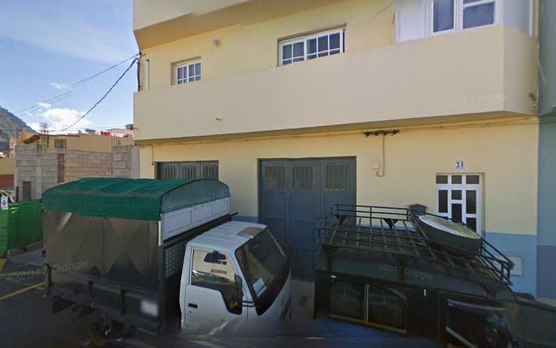 Fotografia tomada fuera de Sixto Alamo Araujo - Tienda de armarios en Los Cardones, Las Palmas