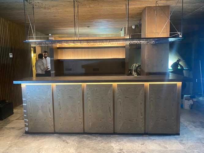 Fotografia tomada fuera de Artymova - Fabricant de mobles en Alginet, Valencia