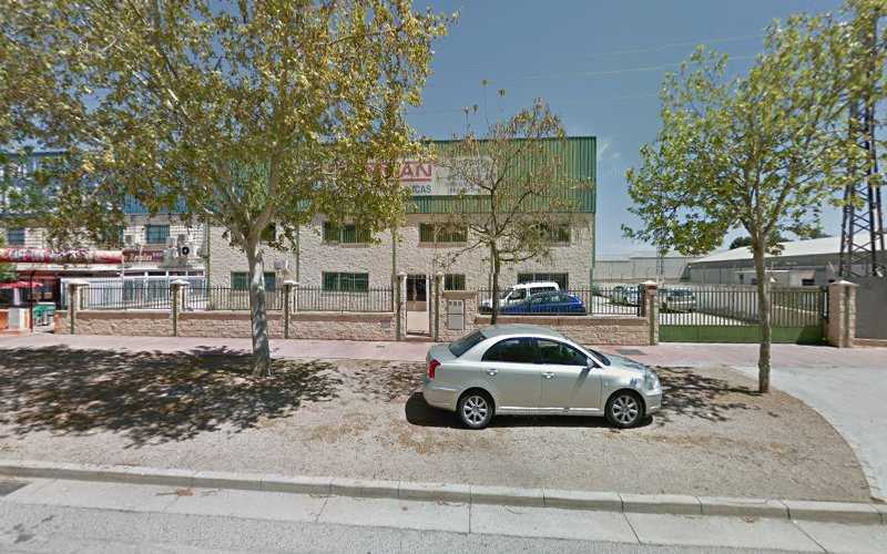 Fotografia tomada fuera de Cofriman - Carpintería en Albacete, Albacete