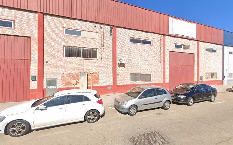 Fotografia tomada fuera de J.G. Contrachapados Y Maderas - Oficinas de empresa en Alacuás, Valencia