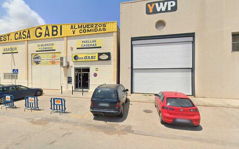 Fotografia tomada fuera de Aluminios Cajebal - Carpintería metálica y de aluminio en Alaquàs, Valencia