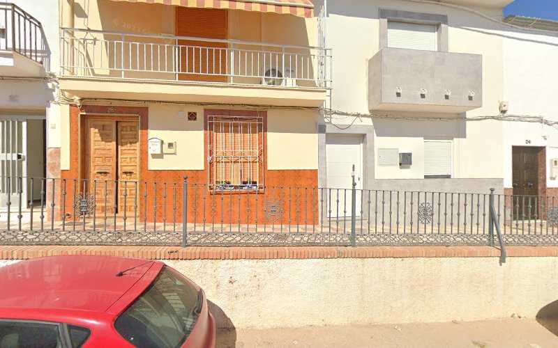 Fotografia tomada fuera de San José de Alameda Sca Coop - Carpintería en Alameda, Málaga