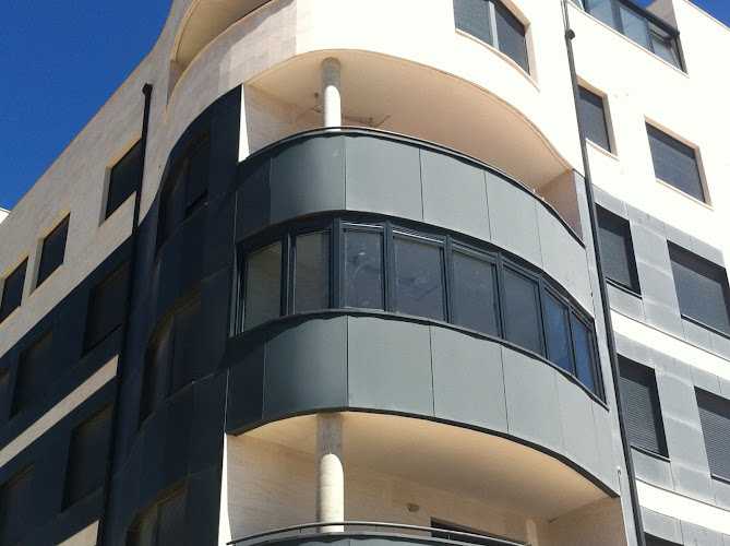 Fotografia tomada fuera de FERSA VENTANAS - Fábrica de puertas en Burgos, Burgos