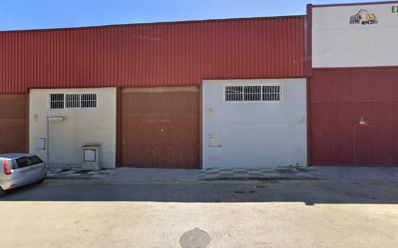 Fotografia tomada fuera de Servicios y Decoraciones Ibd sl - Carpintería en El Saucejo, Sevilla