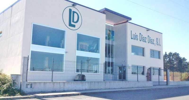Fotografia tomada fuera de Luis Díaz Díaz, S.L. - Proveedor de materiales de construcción en Rábade, Lugo