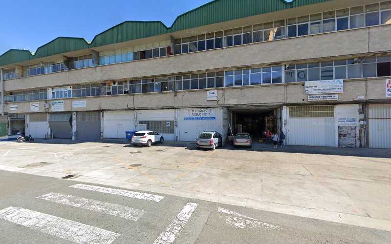 Fotografia tomada fuera de Ventanas Siglo Xxi - Carpintería metálica y de aluminio en Donostia-San Sebastian, Guipúzcoa