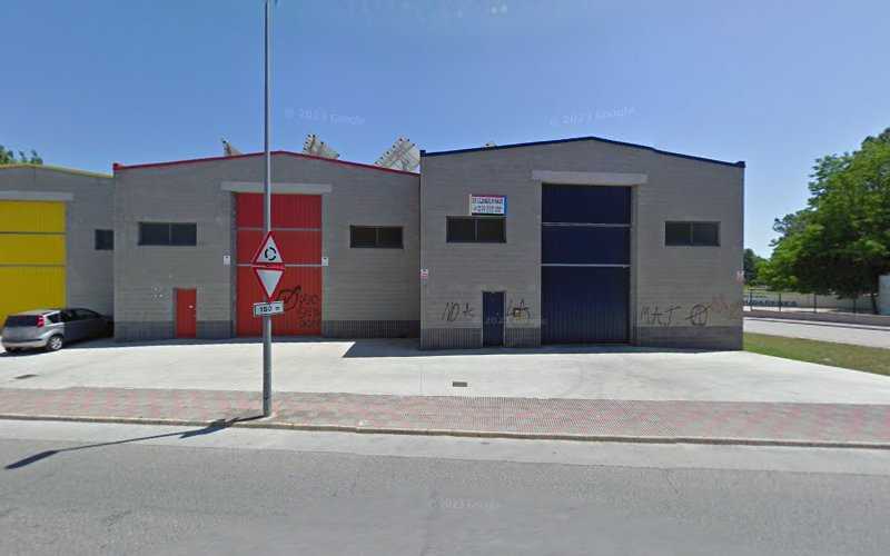 Fotografia tomada fuera de Tancaments BC 2024 S.L - Carpintería metálica y de aluminio en Riudarenes, Girona