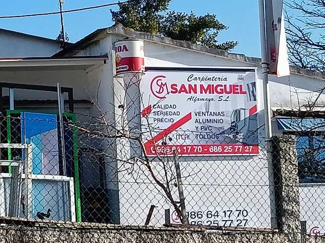 Fotografia tomada fuera de Carpintería San Miguel Alfamayo S.l. - Carpinteiro en Ponteareas, Pontevedra