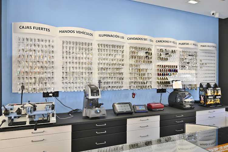 Fotografia tomada fuera de Carhouse Express - Cerrajero en Ponteareas, Pontevedra