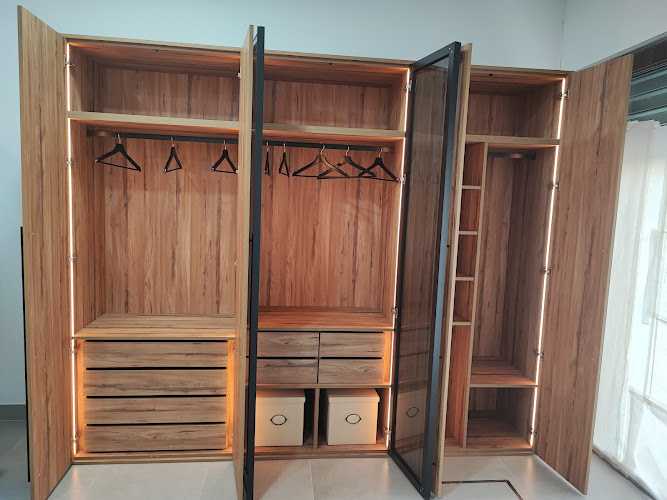 Fotografia tomada fuera de JD Armarios - Carpintería en Alhaurín el Grande, Málaga