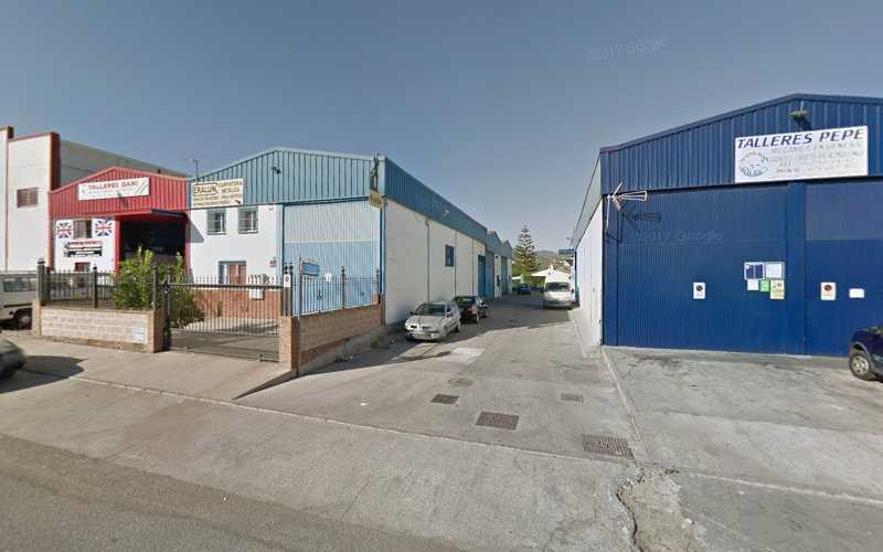 Fotografia tomada fuera de Unimetal - Carpintería metálica y de aluminio en Alhaurín el Grande, Málaga