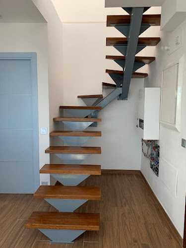 Fotografia tomada fuera de carpinteria metalica metalvé - Carpintería en Alhaurín el Grande, Málaga