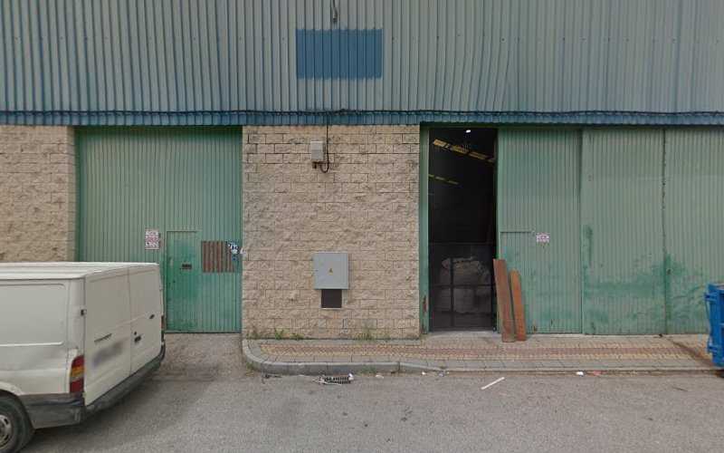 Fotografia tomada fuera de MUEBLES VILLANUEVA S.L - Fábrica de muebles en Alcalá de Guadaíra, Sevilla