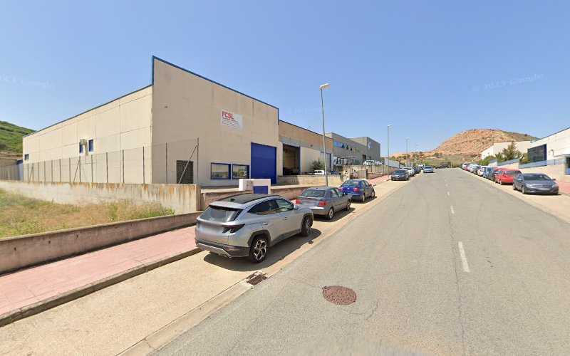 Fotografia tomada fuera de Francisco Corral SL - Taller de maquinaria en Lardero, La Rioja