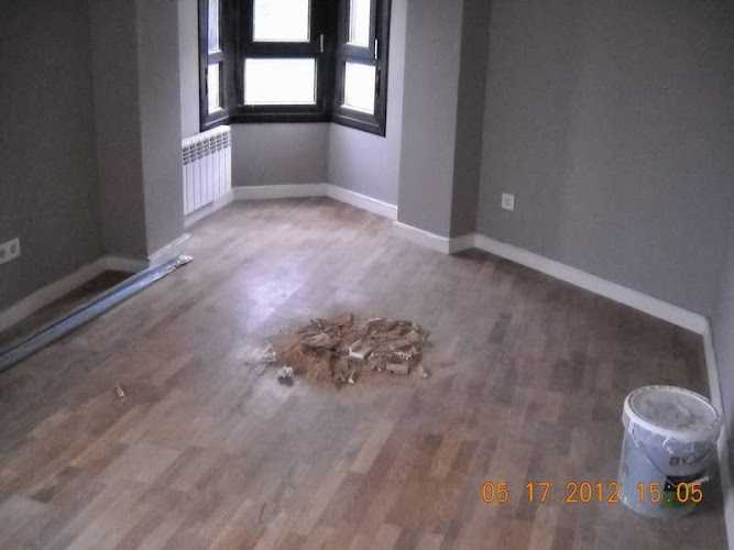 Fotografia tomada fuera de Tarimas Flotantes - Servicio de instalación de suelos de madera en Los Santos de Maimona, Badajoz