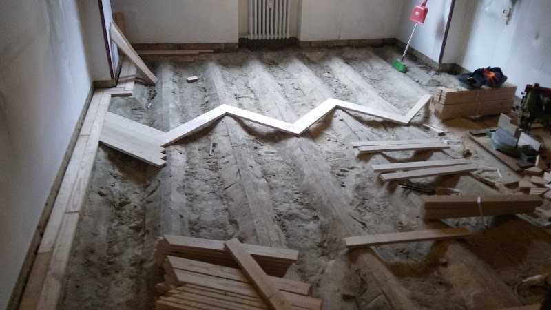Fotografia tomada fuera de Coparquet - Servicio de instalación de suelos de madera en Langreo, Asturias