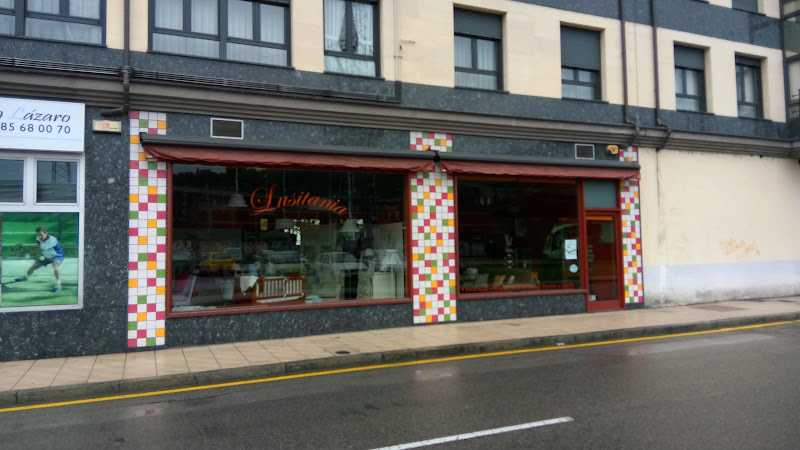 Fotografia tomada fuera de Lusitania Decoración - Tienda de muebles en Langreo, Asturias