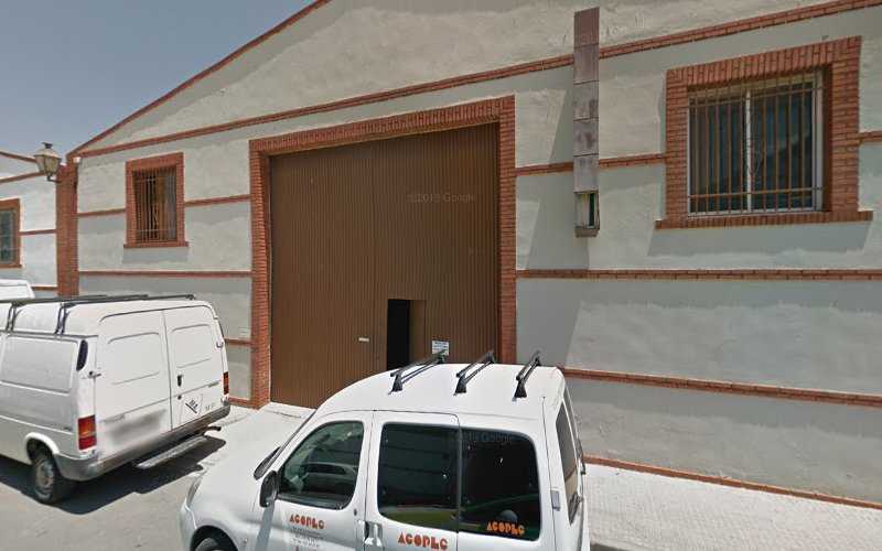 Fotografia tomada fuera de +acople - Carpintería en Antequera, Málaga