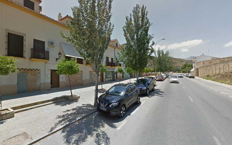 Fotografia tomada fuera de Parquet Coema Antequera - Servicio de instalación de suelos de madera en Antequera, Málaga