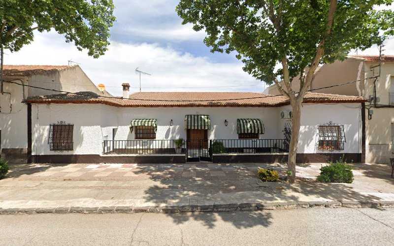 Fotografia tomada fuera de Mensa Metal S.L. - Carpintería metálica y de aluminio en Bolaños de Calatrava, Ciudad Real