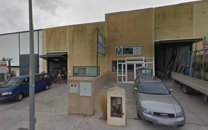 Fotografia tomada fuera de Carpintería Ebanistería Aparicio - Tienda de armarios en Alhaurín de la Torre, Málaga