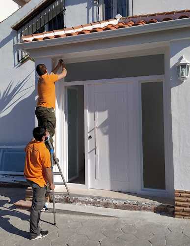 Fotografia tomada fuera de QUALITY CLOSETS - Carpintería en Alhaurín de la Torre, Málaga
