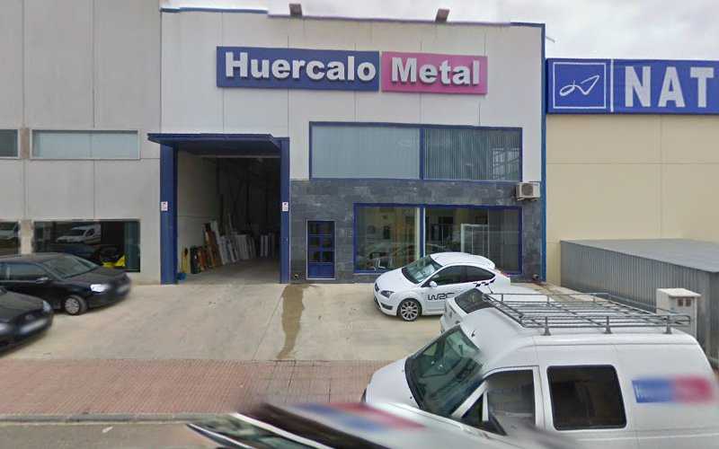 Fotografia tomada fuera de Huercalometal - Carpintería metálica y de aluminio en Huércal-Overa, Almería